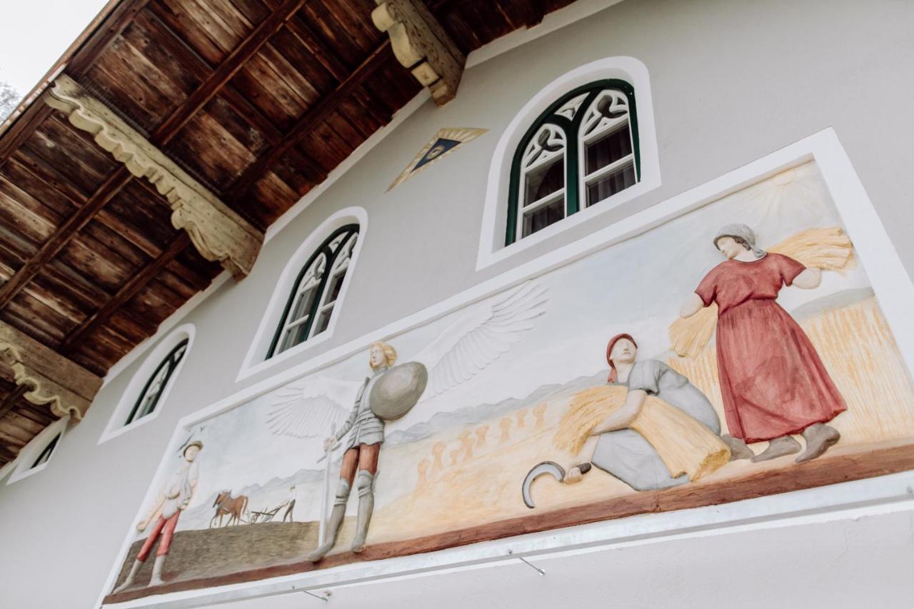 Das Stein Amerang Luaran gambar